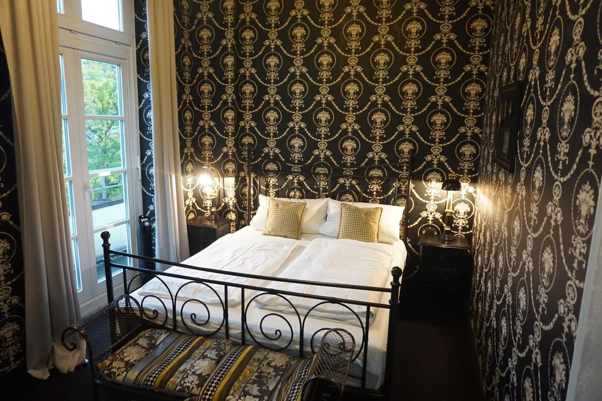 Hotel Bucheneck Linz am Rhein Exterior photo